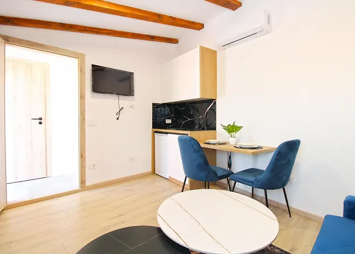 Old Town 2337 Apartman Pula